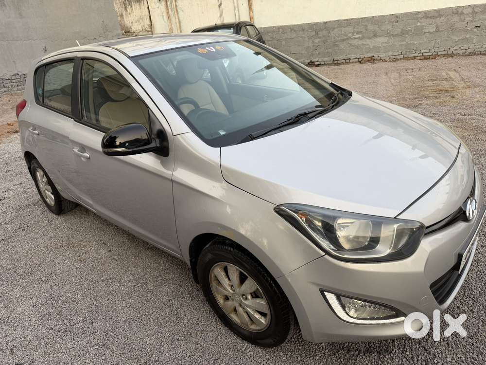 Hyundai I20 Sportz 1.4 Crdi 6 Speed Bs-iv, 2012, Diesel