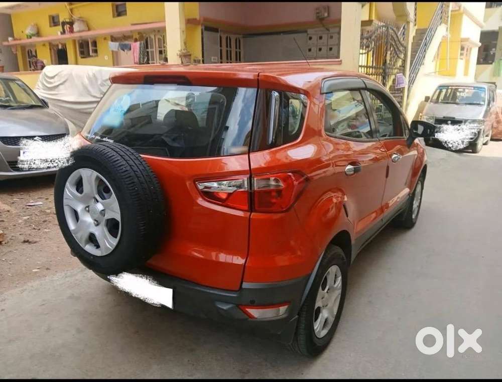 Ford Ecosport 2013 Petrol 60000 Km Driven