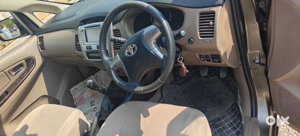 Toyota Innova 2.5 V 7 Str, 2015, Diesel
