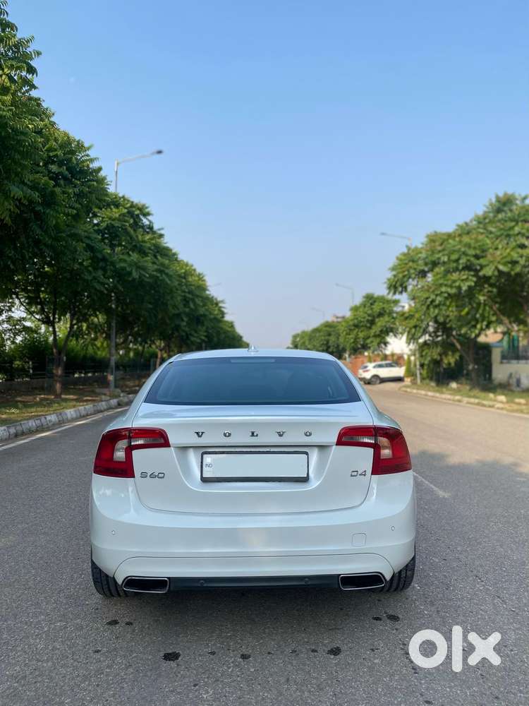 Volvo S60 D4 Momentum, 2014, Diesel