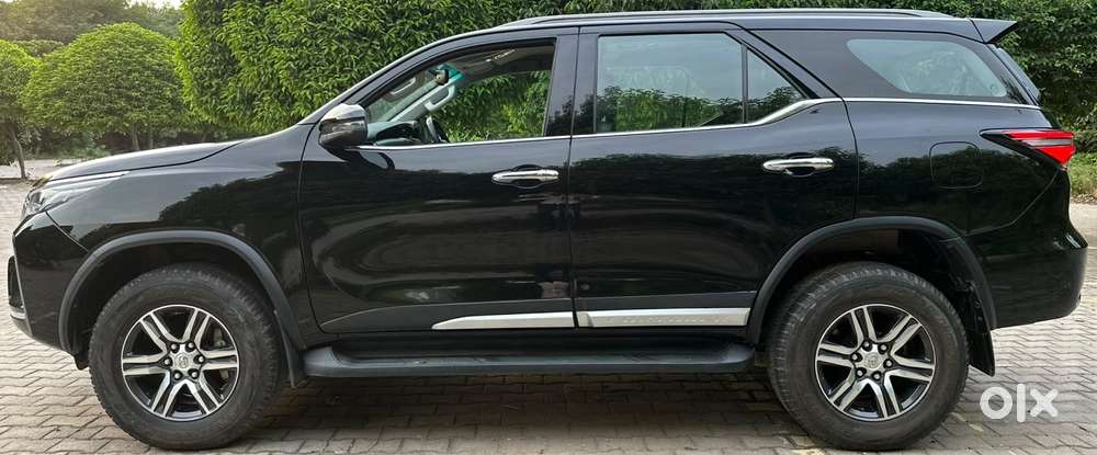 Toyota Fortuner 4x2 At 2.7 Petrol, 2024, Petrol