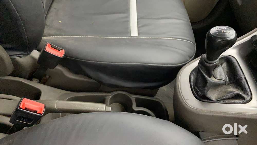 Hyundai I10 Magna 1.1l, 2015, Cng & Hybrids