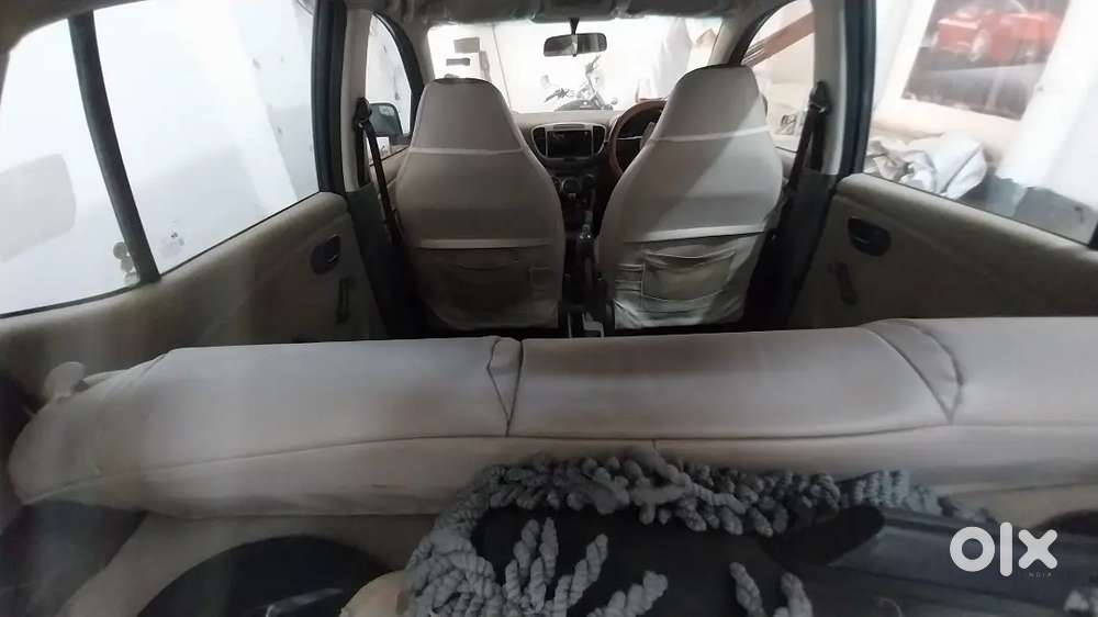 Hyundai I10 2011 Petrol 29713 Km Driven