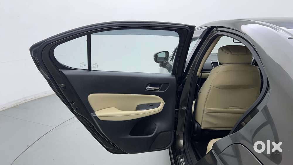 Honda City 1.5 Zx Cvt I-vtec, 2021, Petrol
