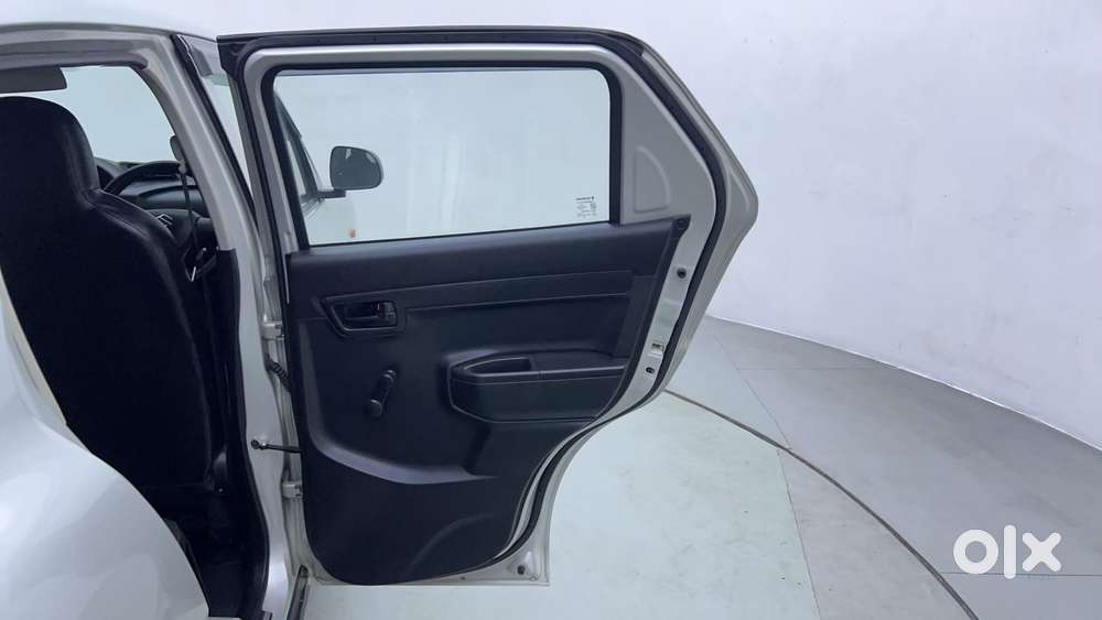 Maruti Suzuki S-presso Vxi At, 2020, Petrol