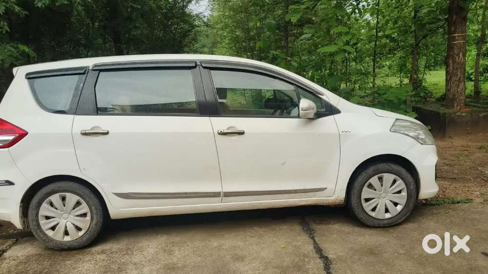 Maruti Suzuki Ertiga 2016 Petrol 85000 Km Driven