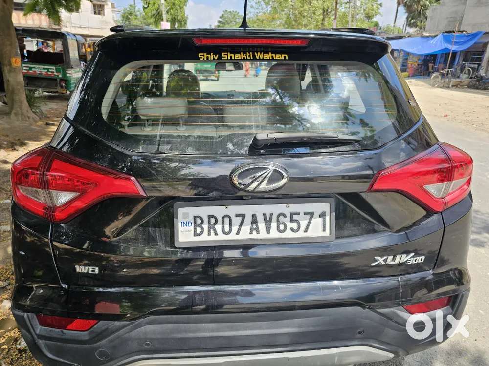 Mahindra Xuv300 Diesel 2022 First Owner
