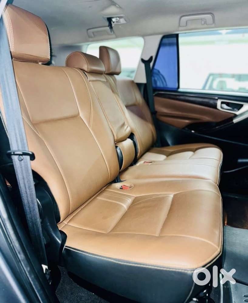 Toyota Innova Crysta 2.4 G Mt 8s, 2018, Diesel