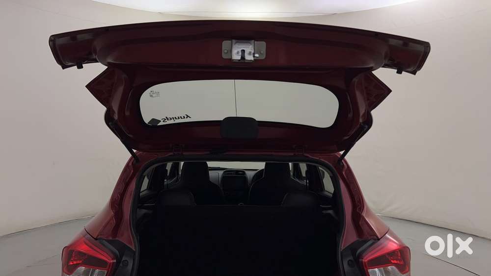 Renault Kwid 2019-ongoing 1.0 Rxt Amt (o), 2017, Petrol