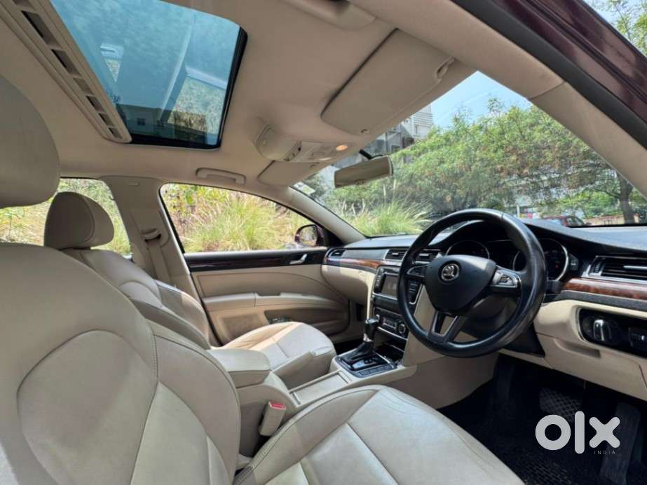 Skoda Superb 2013-2015 Elegance 1.8 Tsi At, 2015, Petrol