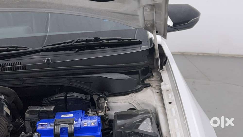 Hyundai Verna 1.5 Sx Turbo Petrol Mt, 2023, Petrol