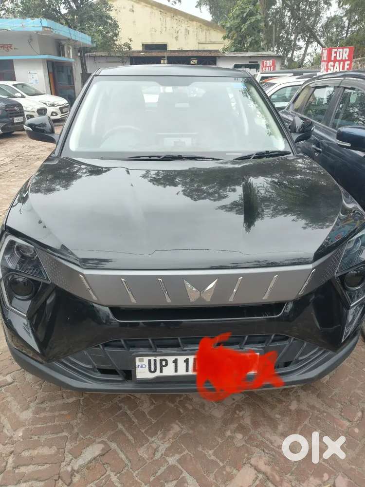 Mahindra Xuv 3xo Revex M O With Sunroof Petrol 2026