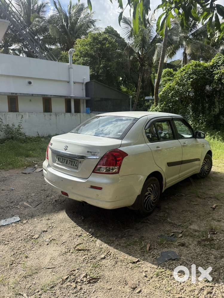 Maruti Suzuki Swift Dzire Ldi Bsiv, 2010, Diesel
