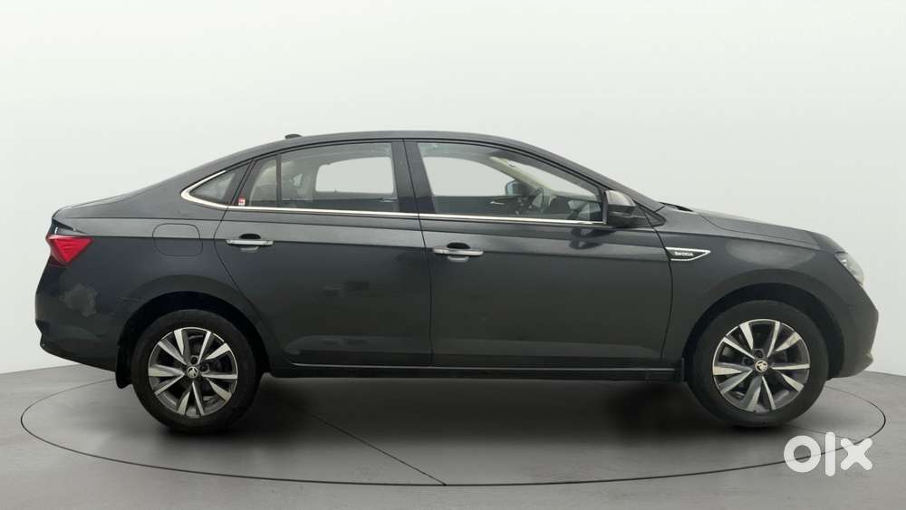 Skoda Slavia Style 1.0l Tsi Mt, 2022, Petrol