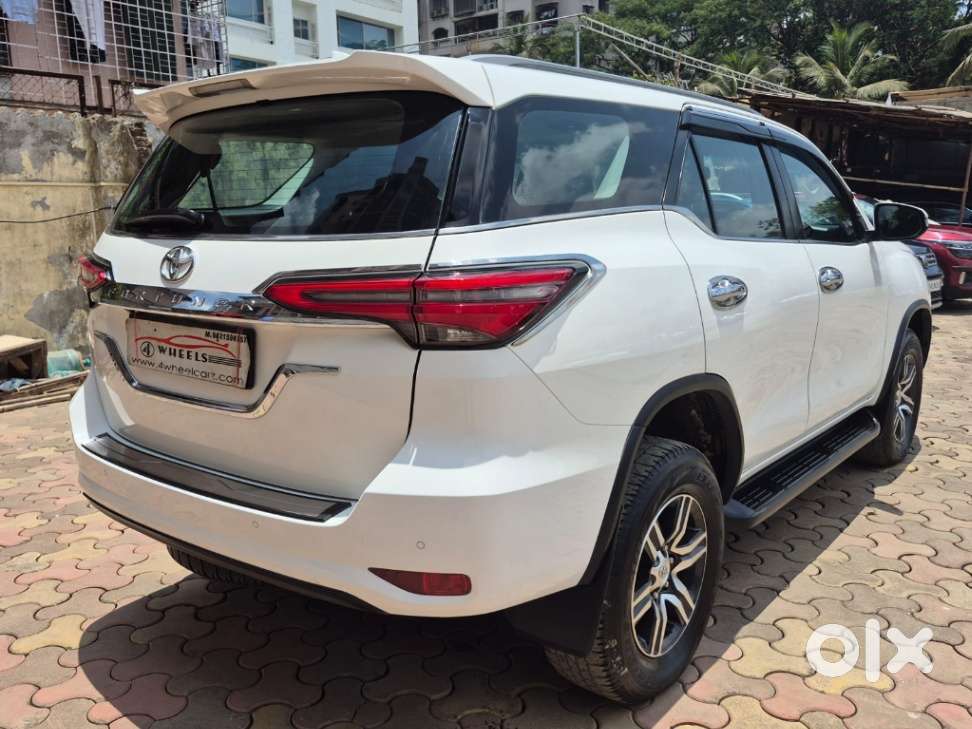 Toyota Fortuner 4x2 At 2.8 Diesel, 2023, Petrol