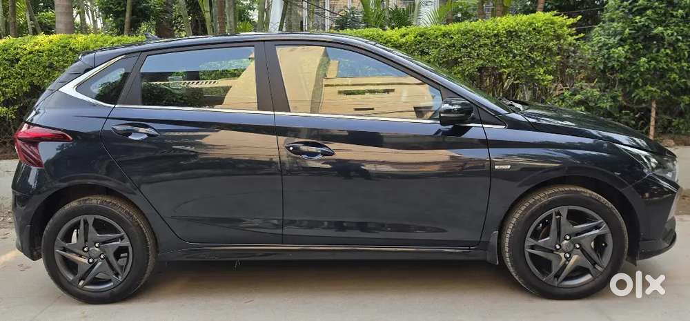 Hyundai I20 Sportz 1.2 Ivt (automatic Transmission)2023