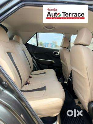 Hyundai Venue 1.2 S Plus, 2020, Petrol