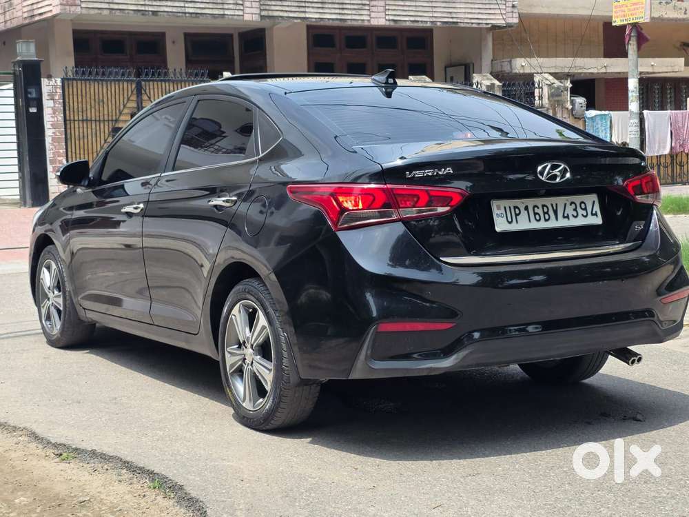 Hyundai Verna 1.6 Sx (o) Vtvt, 2018, Petrol