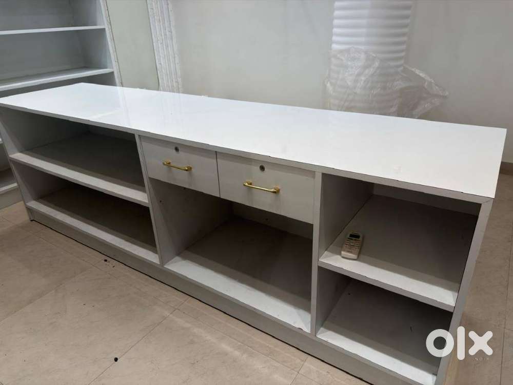 Premium Shop Counter & Fitting For Sale