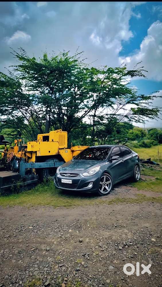 Hyundai Fluidic Verna