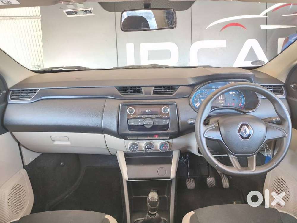 Renault Triber, 2022, Petrol