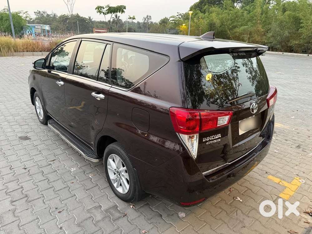 Toyota Innova Crysta 2.4 G Mt 8s, 2018, Diesel