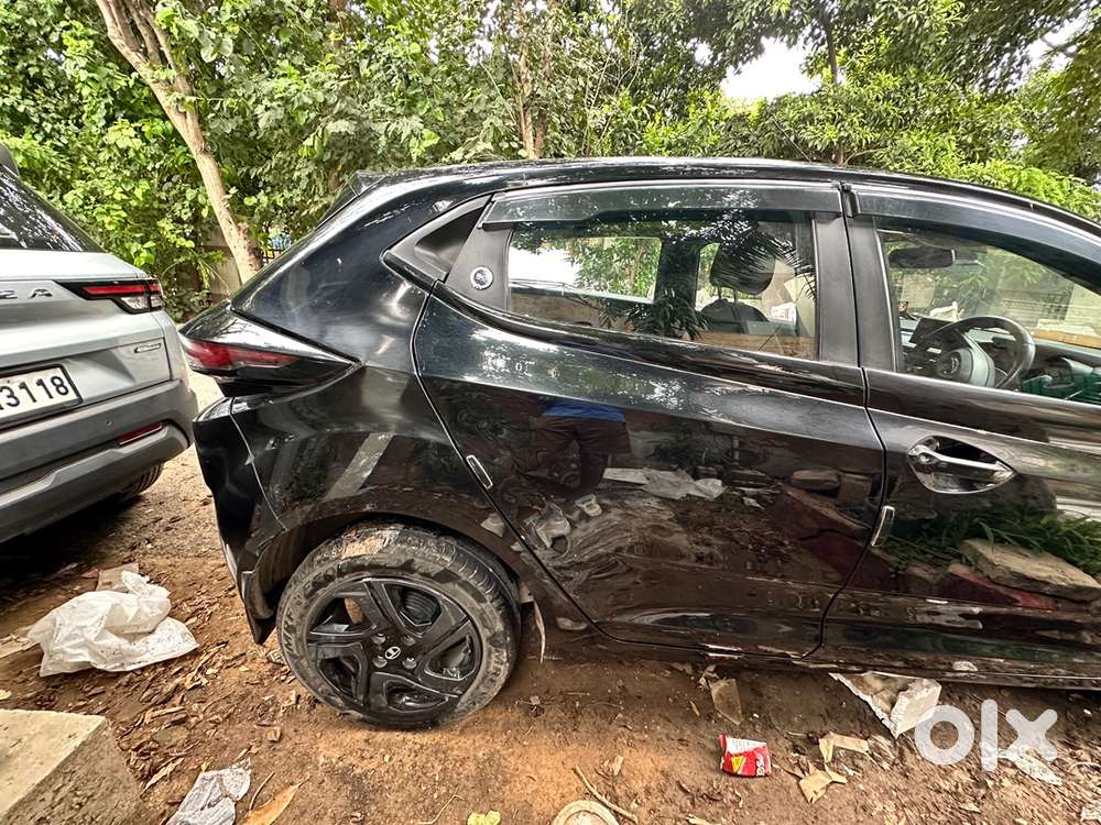 Tata Altroz Xta Dct Petrol Car 2024
