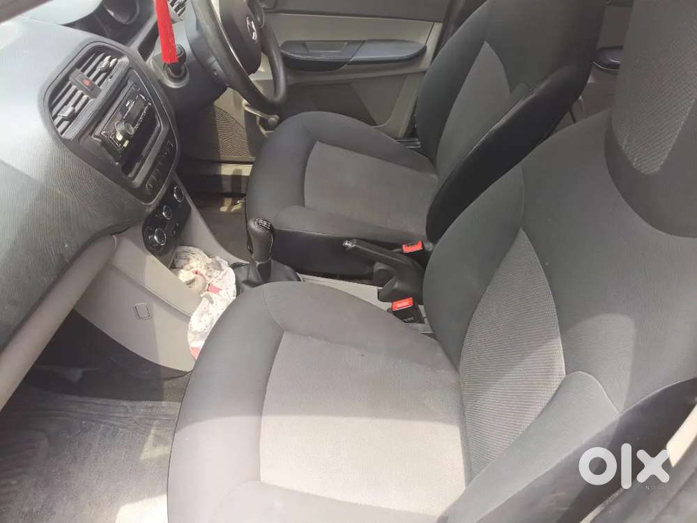 Tata Tiago Revotron 2018