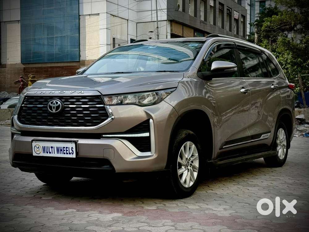 Toyota Innova Hycross 2.0 Gx 7 Str, 2025, Petrol