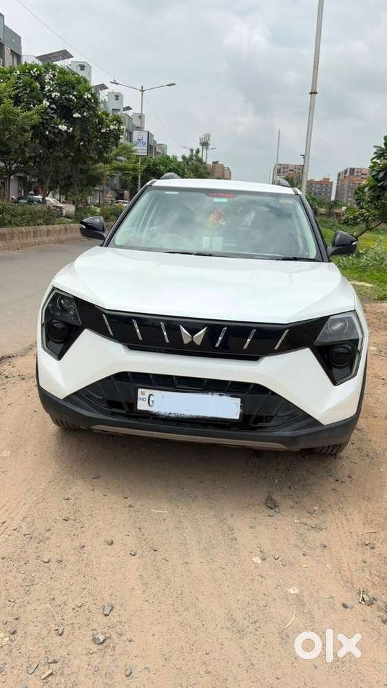 Mahindra Xuv 3xo 2024