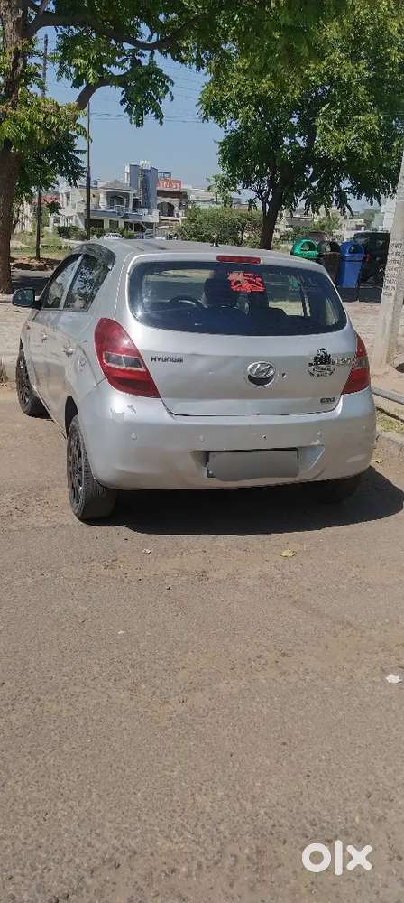 Hyundai I20 2010 Petrol 90000 Km Driven