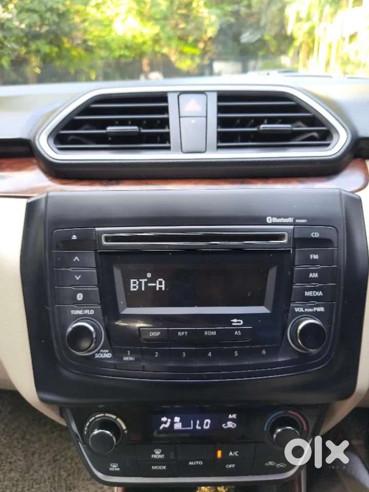Maruti Suzuki Dzire 1.2 Zxi Amt, 2018, Petrol