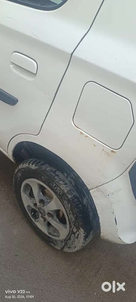 2015 Maruti Suzuki 800 Ac,new Tyre ,cng Hai Per Paper Mai Nahi Hai.
