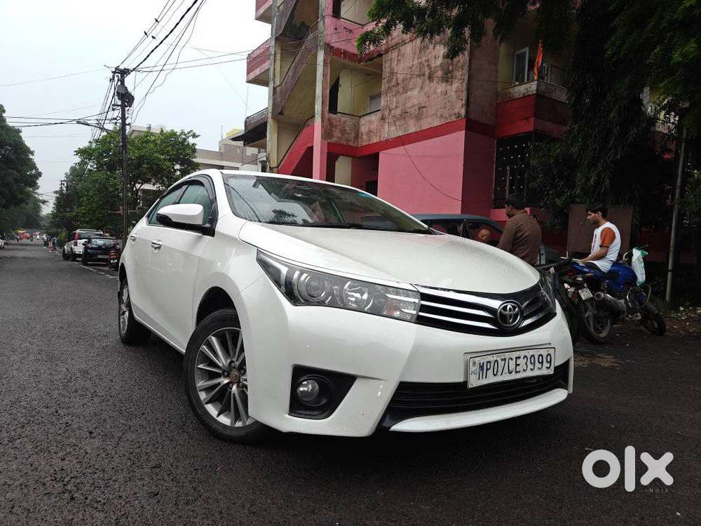 Toyota Corolla Altis 1.8 Vl, 2016, Petrol