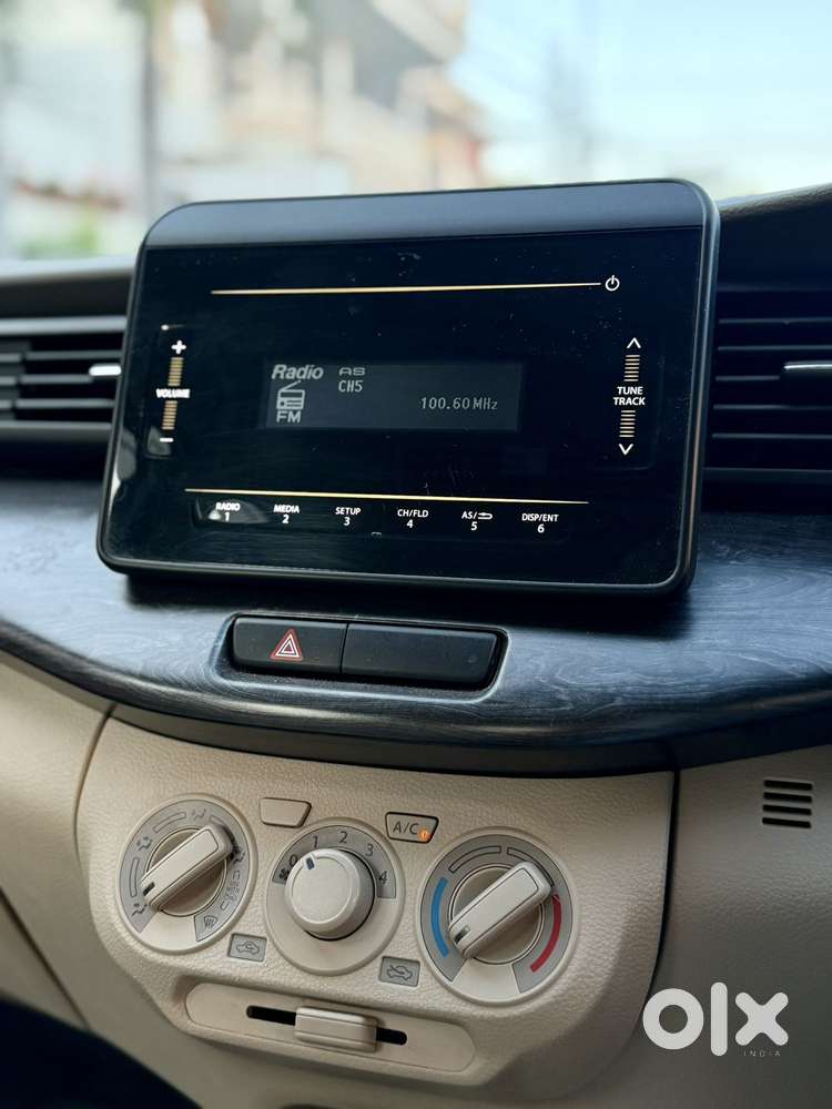 Maruti Suzuki Ertiga 1.5 Vxi, 2023, Petrol