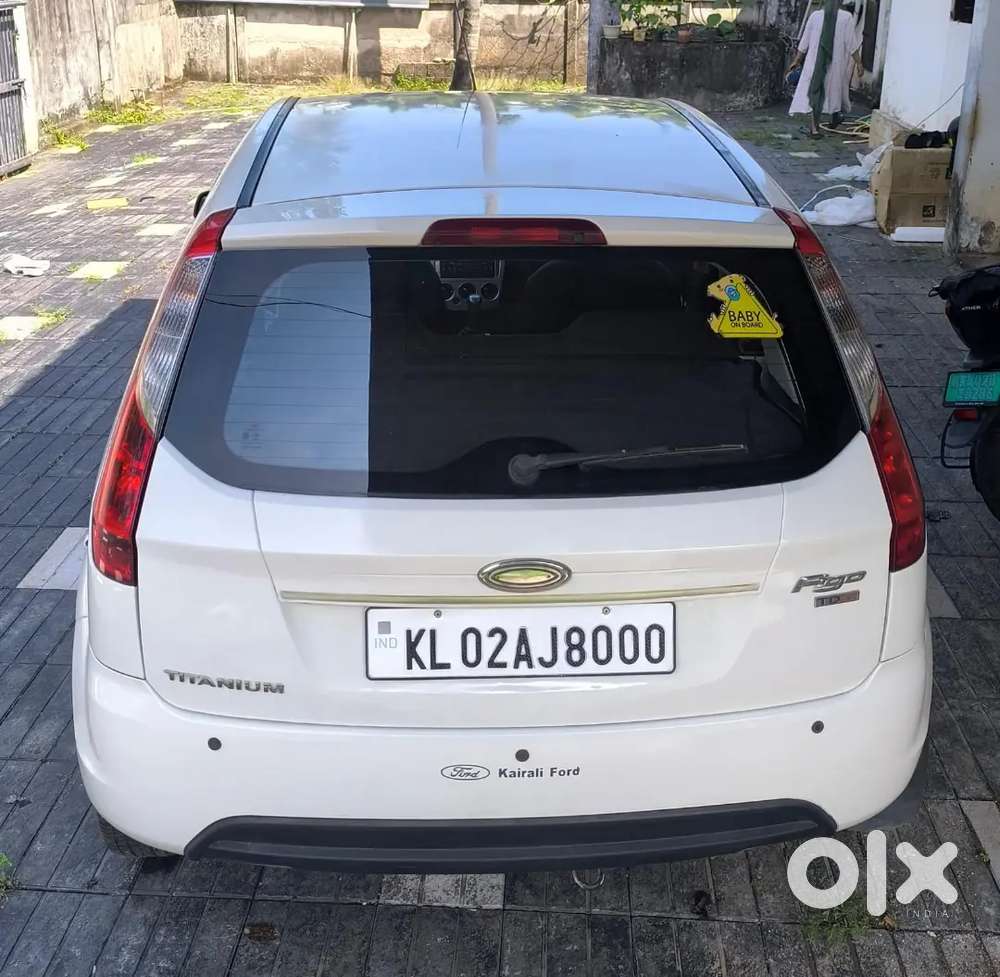 Bmw X1 2012 Black Fancy Number Panoramic Sunroof