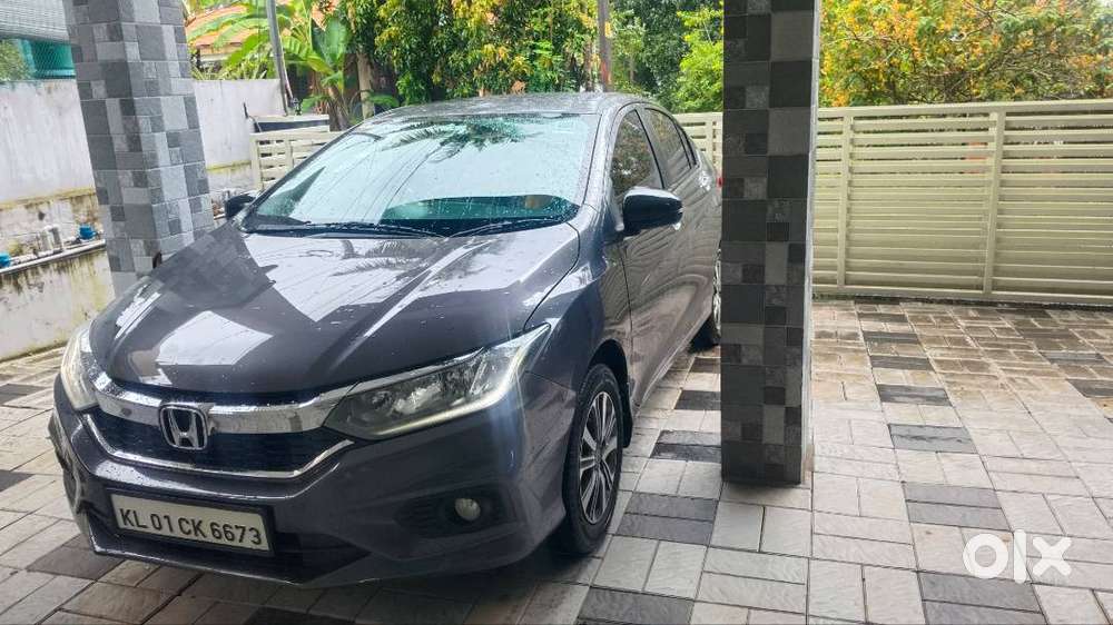 Honda City V 2019 Model Full Company Services, Accident Free Status