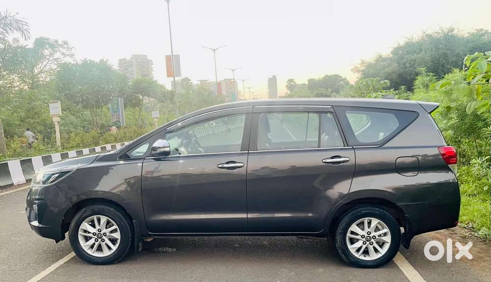 Toyota Innova Crysta 2.8 Zx At, 2017, Diesel