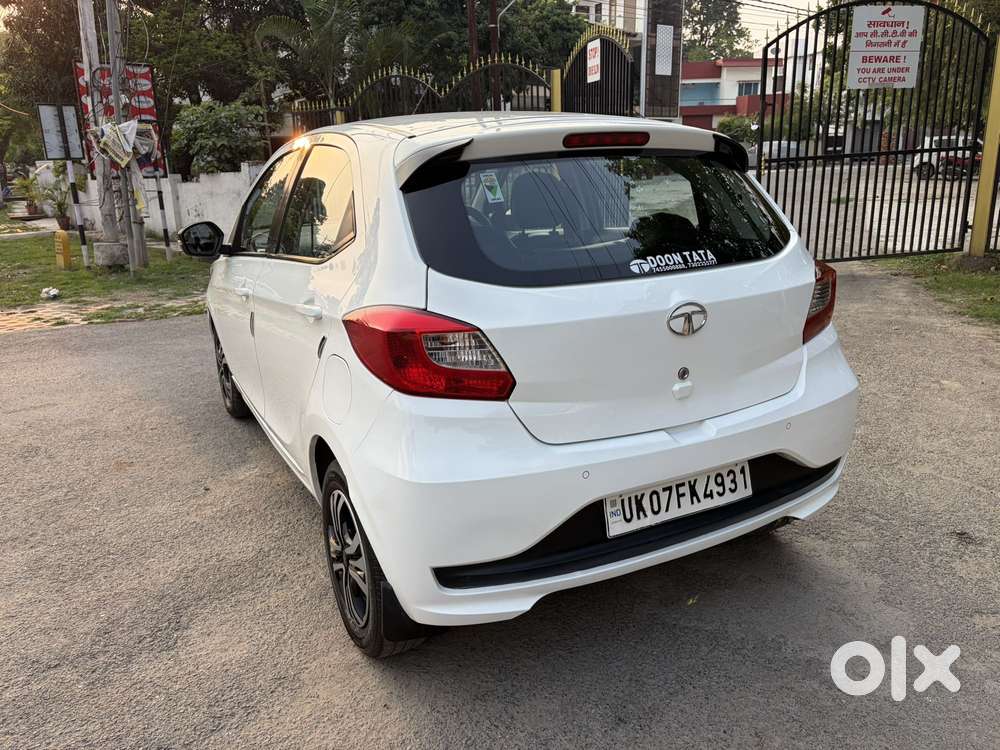 Tata Tiago 1.2 Revotron Xt (o), 2023, Petrol