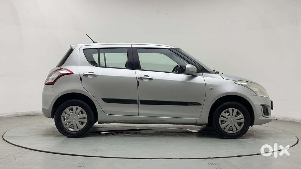 Maruti Suzuki Swift 1.2 Lxi (o), 2017, Petrol