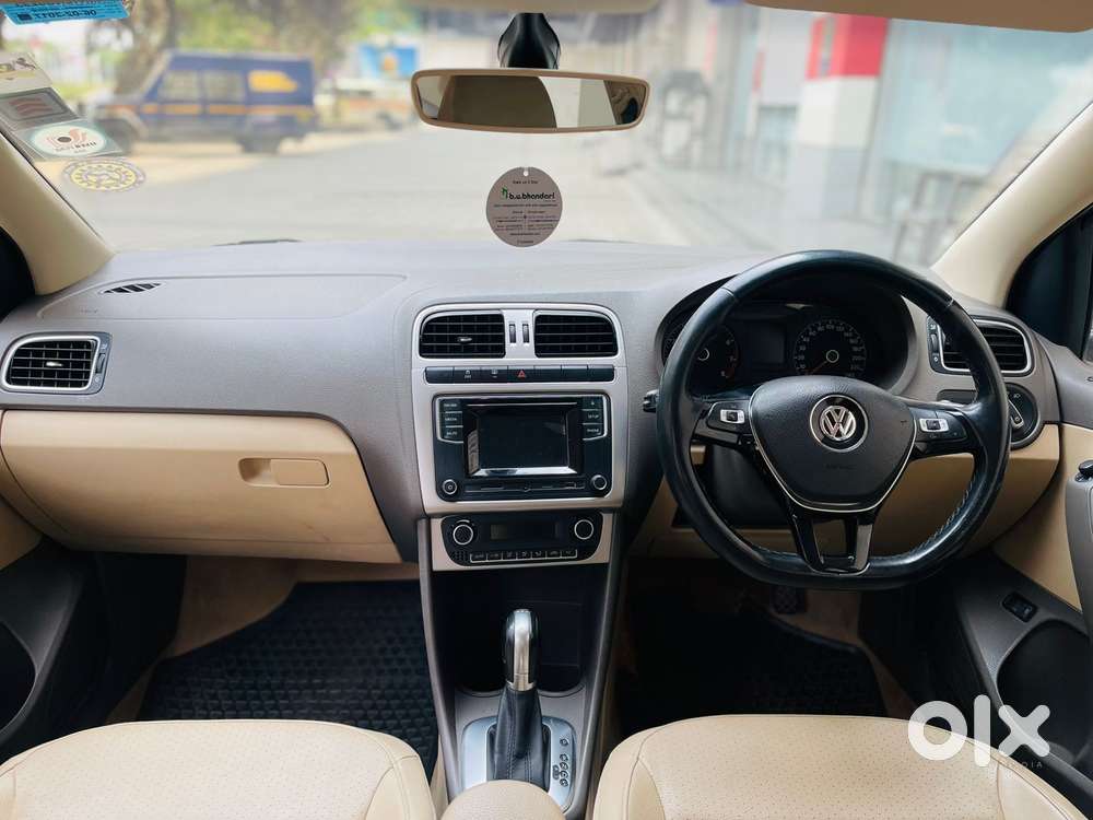 Volkswagen Vento 1.2 Tsi Highline Plus At, 2017, Petrol
