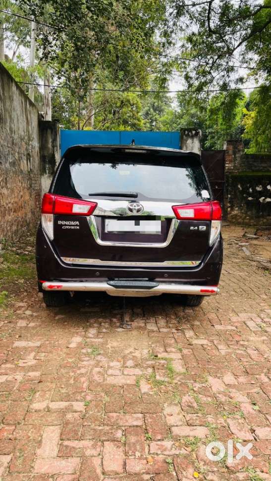 Toyota Innova Crysta 2.4 Z 7 Str, 2016, Diesel