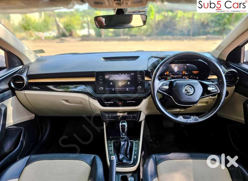 Skoda Slavia 1.0 Tsi Style At, 2023, Petrol