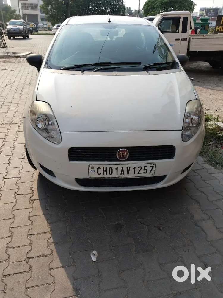 Fiat Grande Punto 2013 Diesel 132706 Km Driven