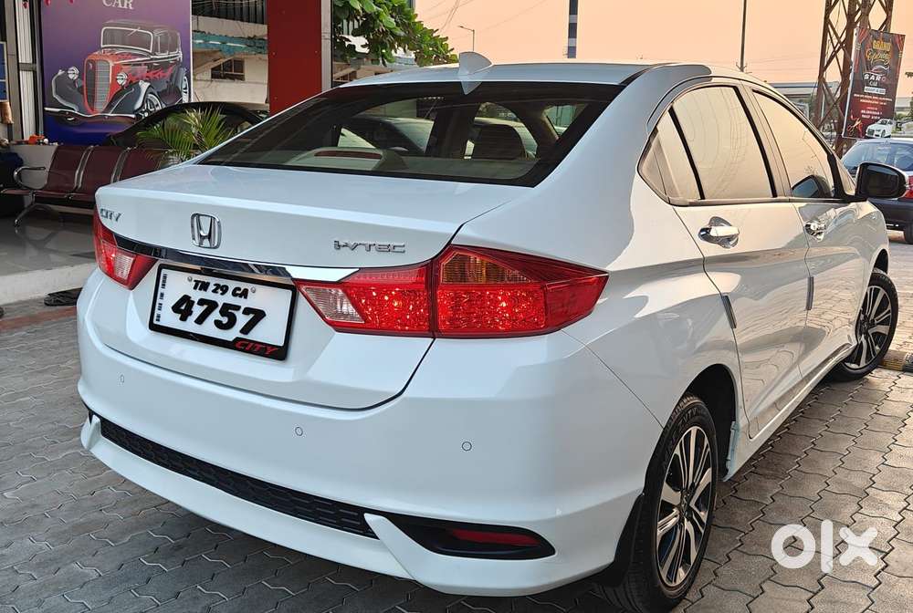 Honda City 1.5 V 4th Gen I-vtec Mt, 2022, Petrol