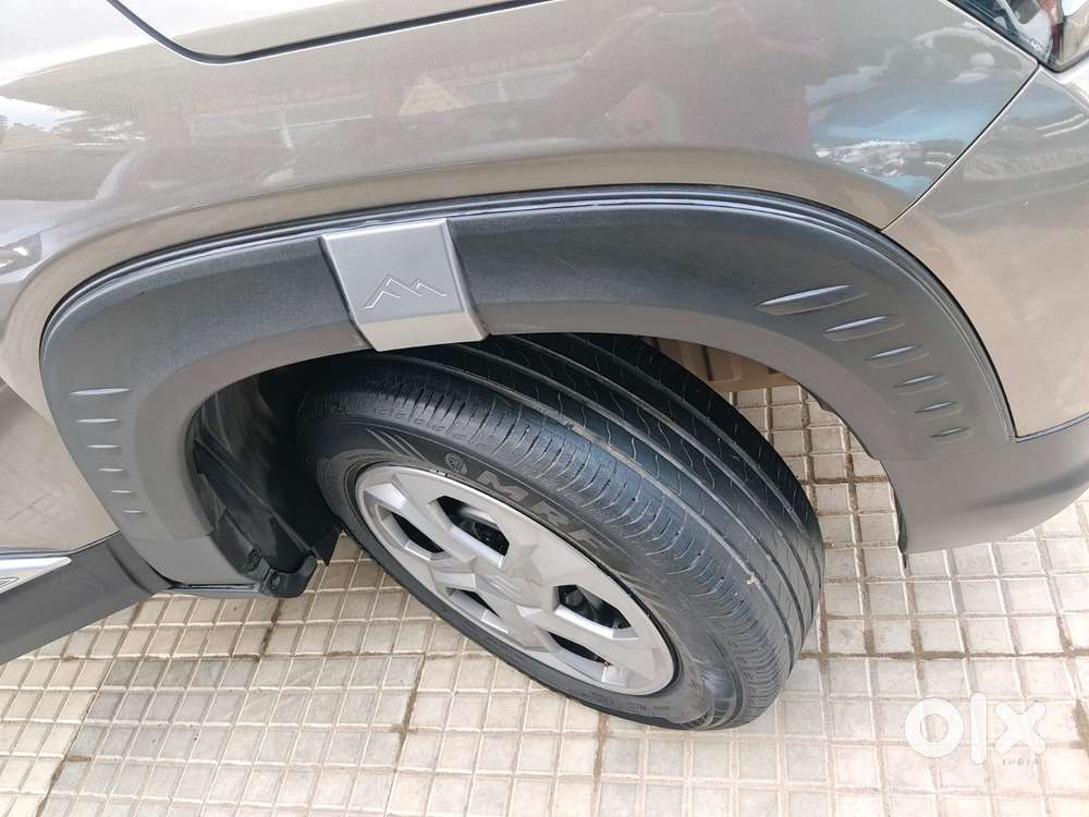 Maruti Suzuki Brezza 1.5 Lxi Smart Hybrid, 2024, Petrol