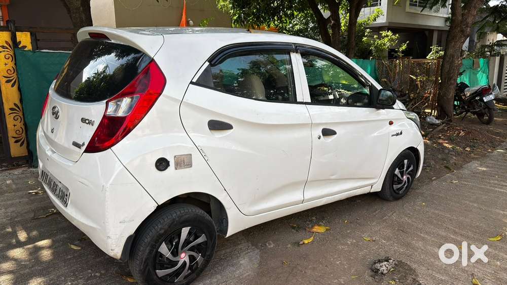 Hyundai Eon 2012 Petrol Well Maintained