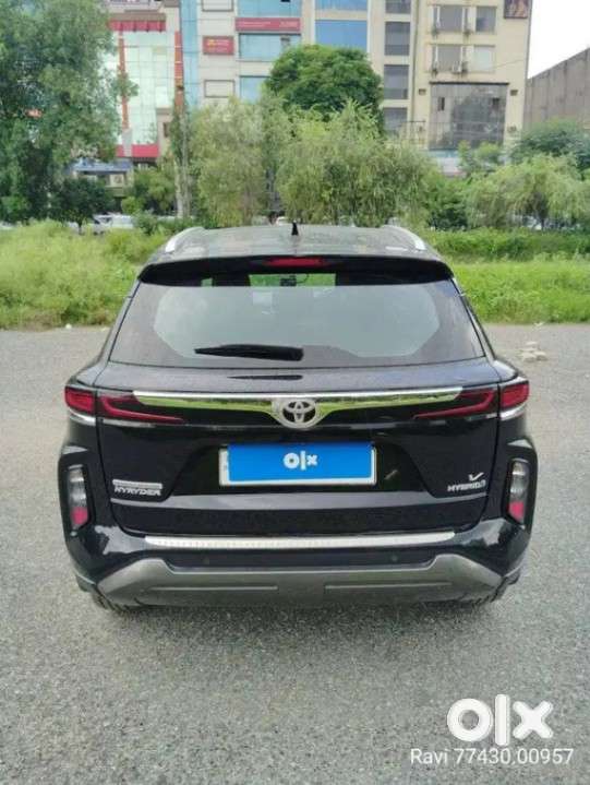 Toyota Urban Cruiser Hyryder 1.5 V Hybrid, 2024, Petrol