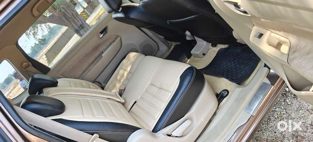 Maruti Suzuki Ertiga 2012-2015 Vdi, 2012, Diesel