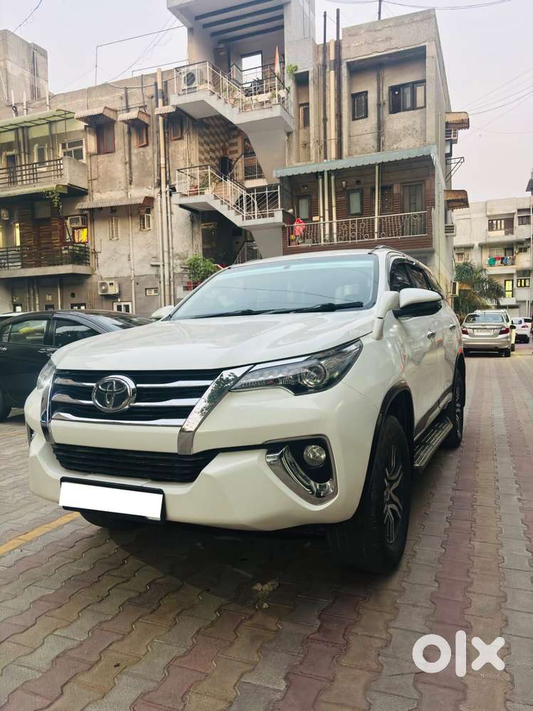 Toyota Fortuner 4x2 At 2.8 Diesel, 2018, Diesel
